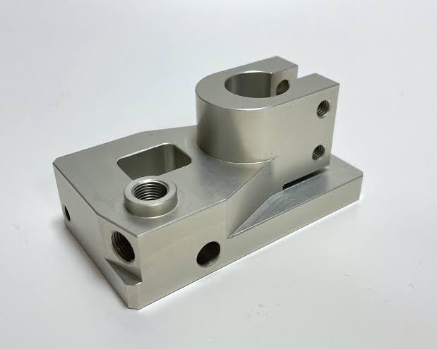 Passivated stainless steel component gallery image 4